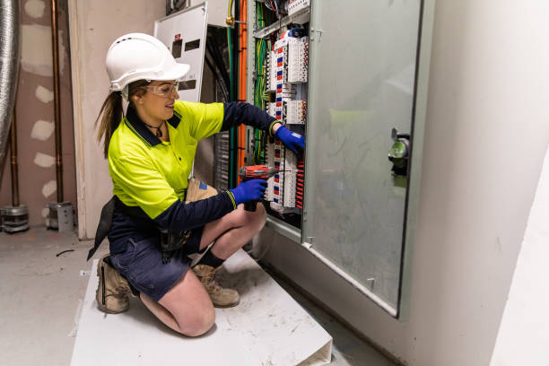 Best Electrical Outlet Repair  in Albany, TX